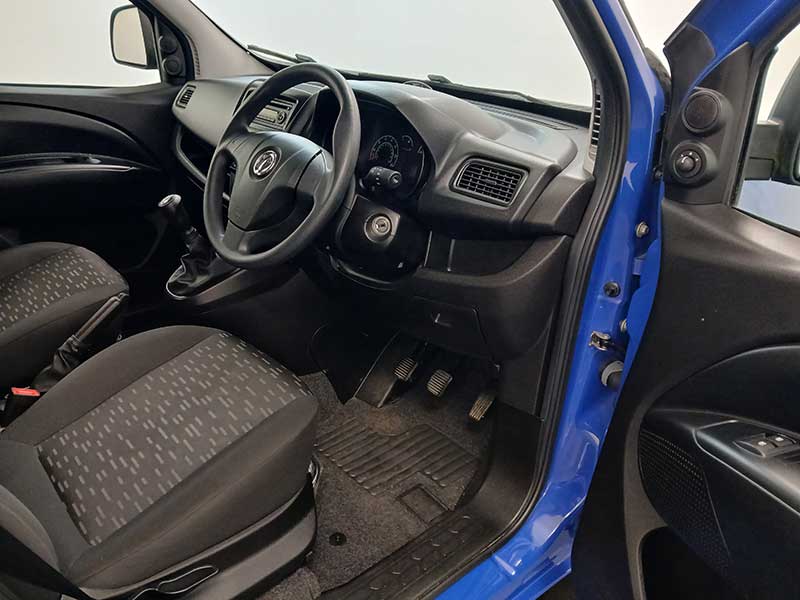 2017 Vauxhall Combo